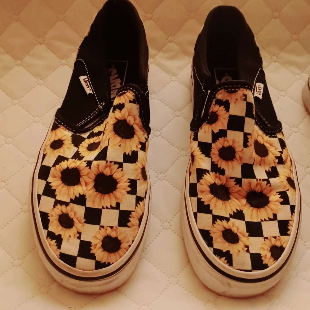 Vans Women's 6 Asher Sneaker, Sunflower Checker Skate Shoe